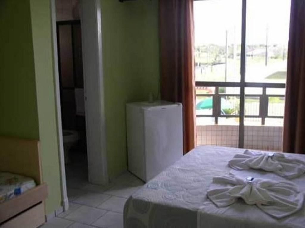 Hotel Pousada Mineirinho Balneário Praia do Leste Pokoj fotografie